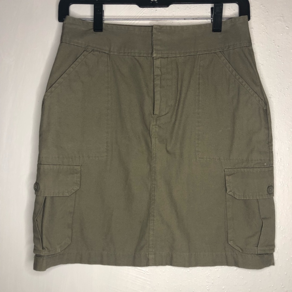 Green GAP Skirt.